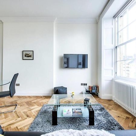 Guestready - Modern Home 5 Minutes Walk From Princes Street Edinburgh Buitenkant foto