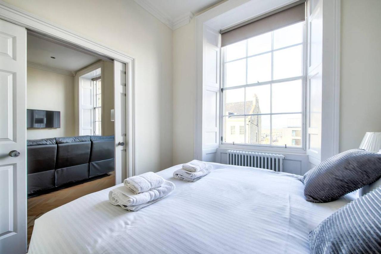 Guestready - Modern Home 5 Minutes Walk From Princes Street Edinburgh Buitenkant foto