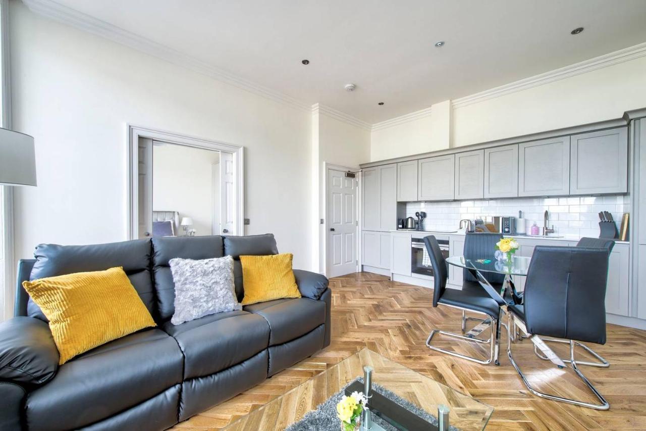 Guestready - Modern Home 5 Minutes Walk From Princes Street Edinburgh Buitenkant foto